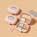⁦Travel 7-Day Pill Organizer⁩ - الصورة ⁦2⁩